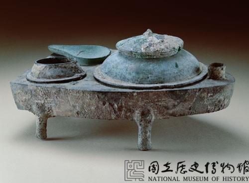 青銅灶藏品圖，第1張