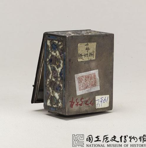 內填琺瑯人物鏡盒藏品圖，第10張