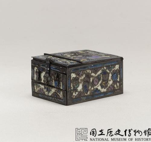 內填琺瑯人物鏡盒藏品圖，第3張