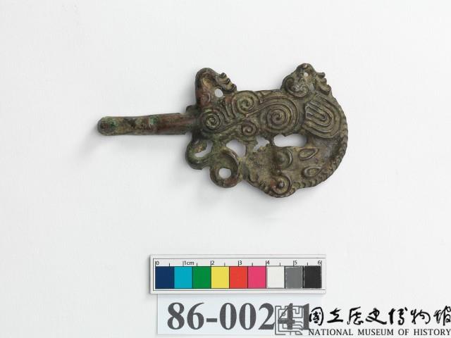 螭龍銅帶鉤藏品圖，第2張