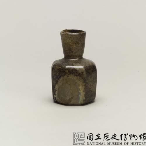 八角玻璃瓶藏品圖，第2張