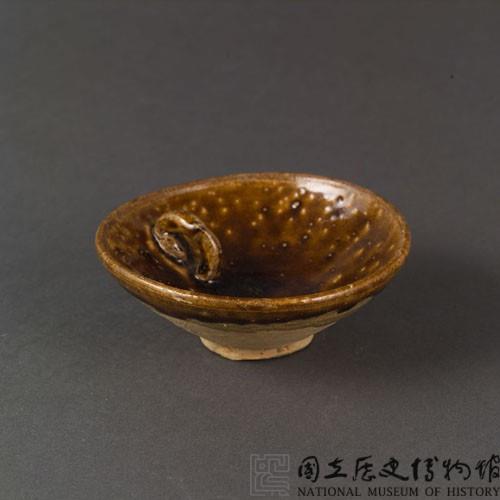 長沙窯青褐釉碗式油燈藏品圖，第3張