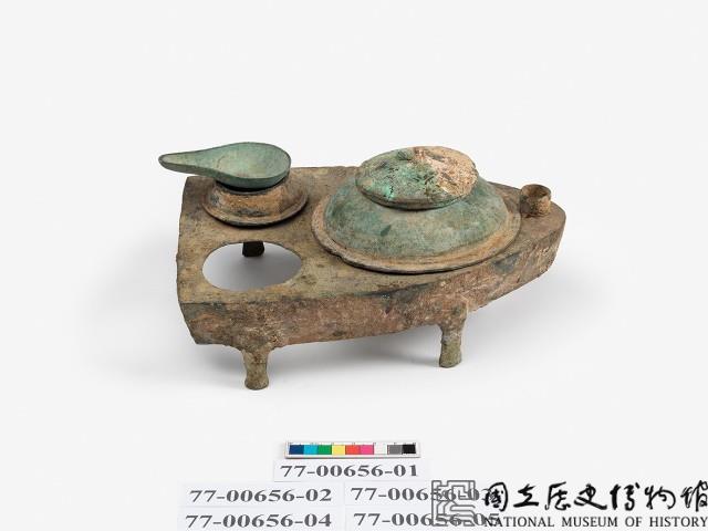 青銅灶藏品圖，第2張