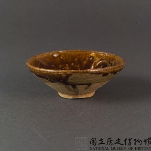 長沙窯青褐釉碗式油燈藏品圖，第5張