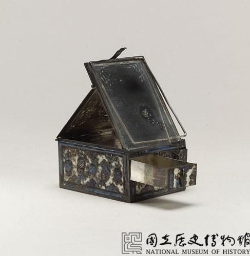 內填琺瑯人物鏡盒藏品圖，第7張