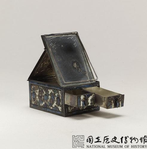 內填琺瑯人物鏡盒藏品圖，第8張