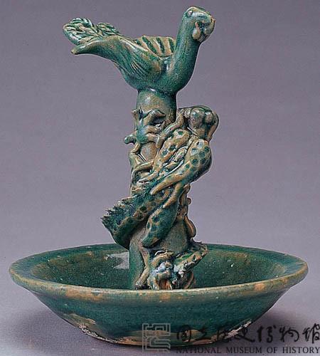 石灣龍鳳油燈藏品圖，第2張