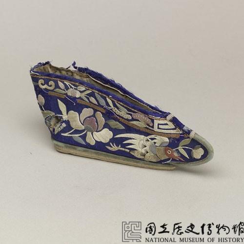 藍緞彩繡女鞋藏品圖，第2張