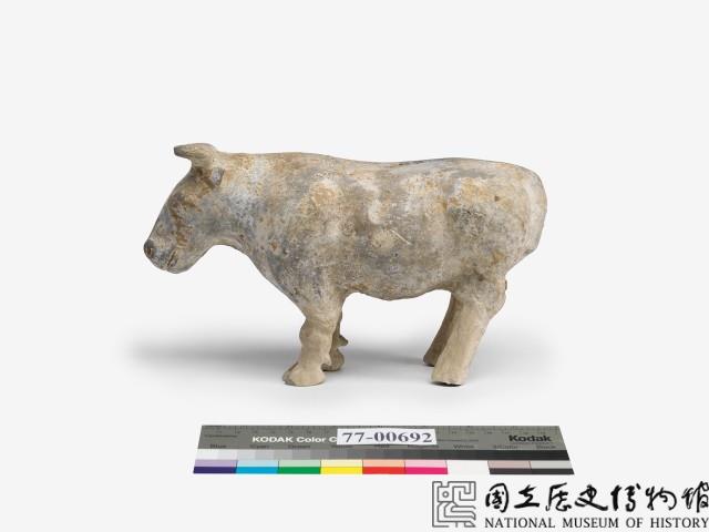 灰陶牛藏品圖，第3張