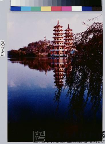 左營蓮池潭龍虎塔藏品圖，第1張