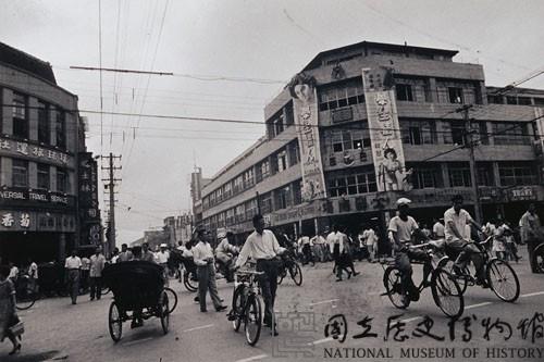 熙來攘往藏品圖，第1張