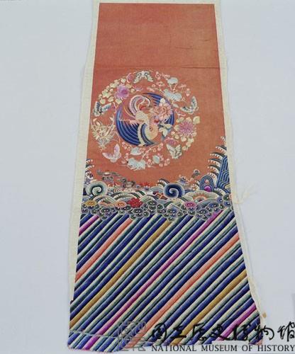 鳳袍湘繡藏品圖，第1張