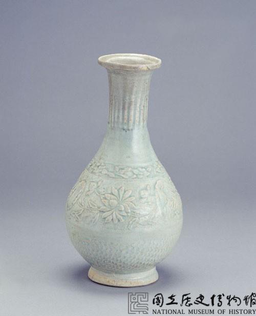 青白瓷印花瓶藏品圖，第1張