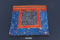 織金臘染背帶藏品圖，第1張