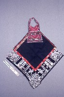 胸兜藏品圖，第1張