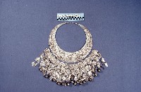 銅項飾藏品圖，第1張