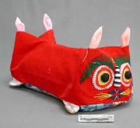 虎頭枕藏品圖，第1張