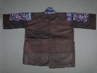 上衣藏品圖，第2張