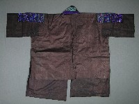 上衣藏品圖，第2張