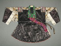 上衣藏品圖，第1張