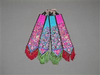 飄帶型圍腰藏品圖，第1張