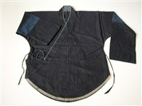 上衣藏品圖，第1張