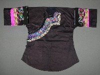 上衣藏品圖，第1張