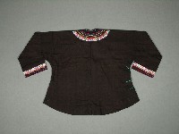 上衣藏品圖，第2張