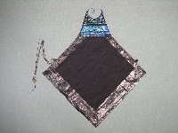 胸兜藏品圖，第1張