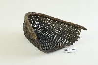 撮箕藏品圖，第1張