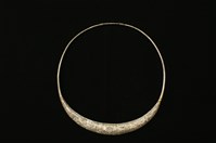 扁平項圈藏品圖，第1張