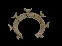 玉玦藏品圖，第2張