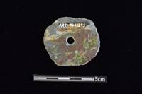 穿孔石板藏品圖，第2張