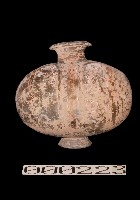 灰陶加彩橢圓壺藏品圖，第1張