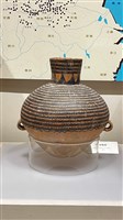 鋸齒環帶紋壺藏品圖，第2張