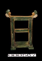 三彩衣架藏品圖，第1張