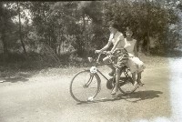 1950至2006年台灣常民生活藏品圖，第1張