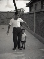 1950至2006年台灣常民生活藏品圖，第1張