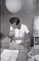 1950至2006年台灣常民生活藏品圖，第1張