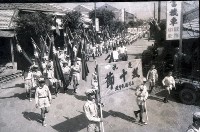 國慶遊行（1950至2006年臺灣常民生活）藏品圖，第1張