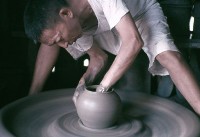 〈ツボ作〉手拉坯做陶罐（1950至2006年臺灣常民生活）藏品圖，第1張