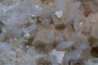 菱沸石 藏品圖，第3張
