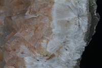 菱沸石 藏品圖，第4張