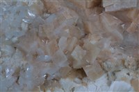 菱沸石 藏品圖，第5張