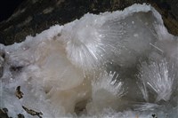 鈉沸石藏品圖，第2張