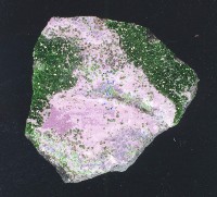 鈣鉻榴石藏品圖，第2張