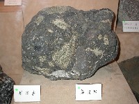 集塊岩藏品圖，第2張