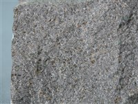 紫蘇輝石安山岩藏品圖，第3張