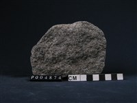 柘榴二輝粒變岩藏品圖，第1張