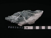 透閃石片岩藏品圖，第1張